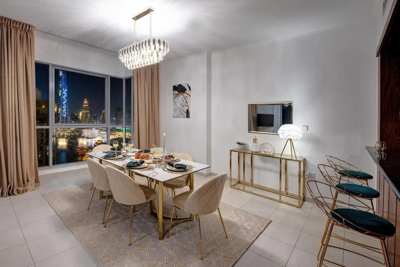 Durrani Homes - Modern Luxury Besides Burj Khalifa & Fountain View Dubai Apartment